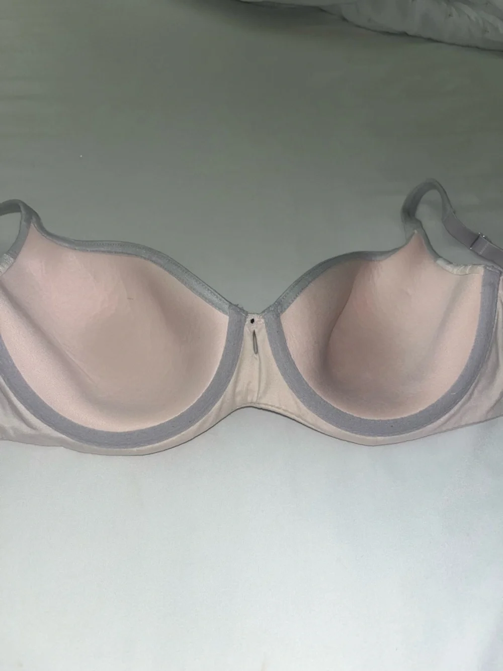 Victoria's Secret Body by Victoria Lined Demi 32DD